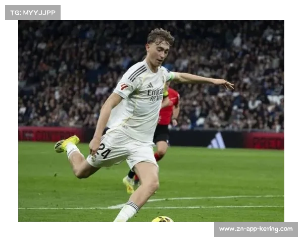 姆巴佩99分34秒点射绝杀，皇马2-1巴列卡诺距巴萨1分