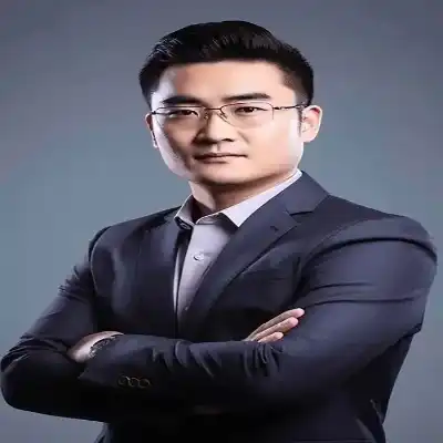 吕小宸